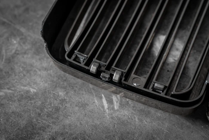 Garagistic - E30 Gloss Black Kidney Grill - Aftermarket Replacement (51131945877) - Image 7