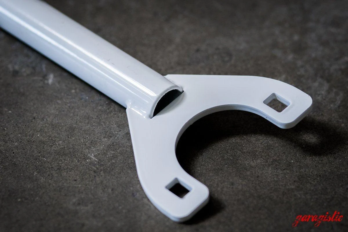 Garagistic - E30 Garagistic Rear Strut Bar - Image 3