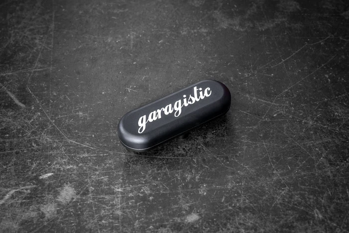Garagistic - E30 AC Delete Plug