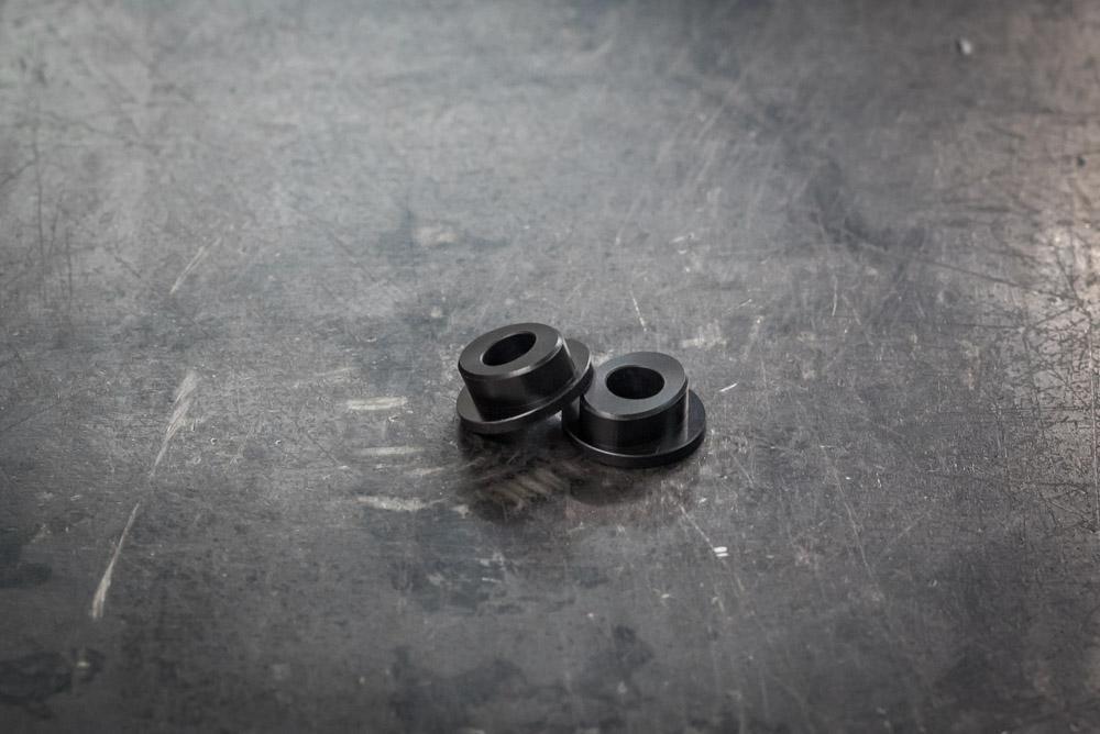 Garagistic - Oval Carrier Shifter Bushings (E36, E39, E46, Z3 early)