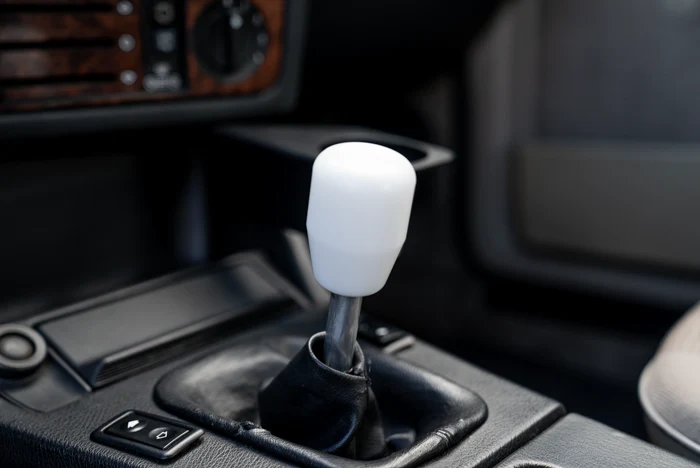 Garagistic - Standard White Delrin Shift Knob for BMW E21, E28, E30, E34, E36, E46 - Image 3
