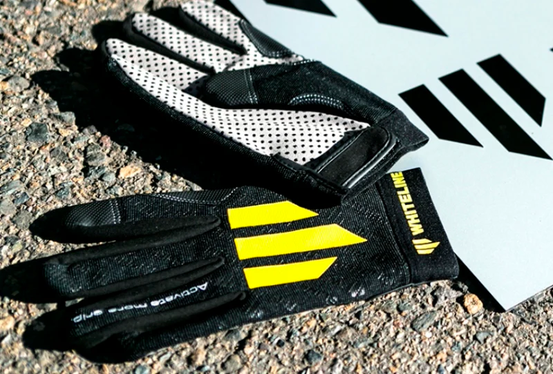 Whiteline Mechanic Gloves - Image 3