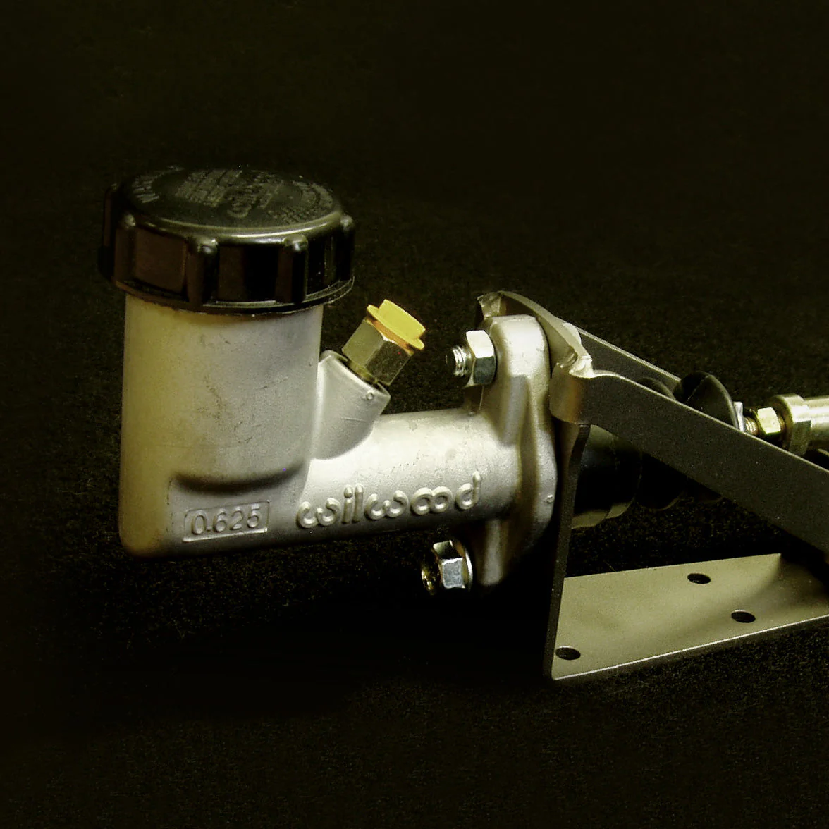 Wilwood - 5/8" Bore W/ Reservoir - Image 2